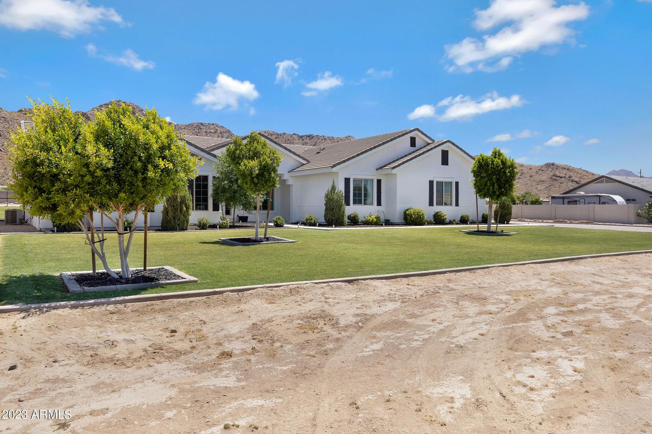 7081 W Hombre Rd., Queen Creek, AZ 85144