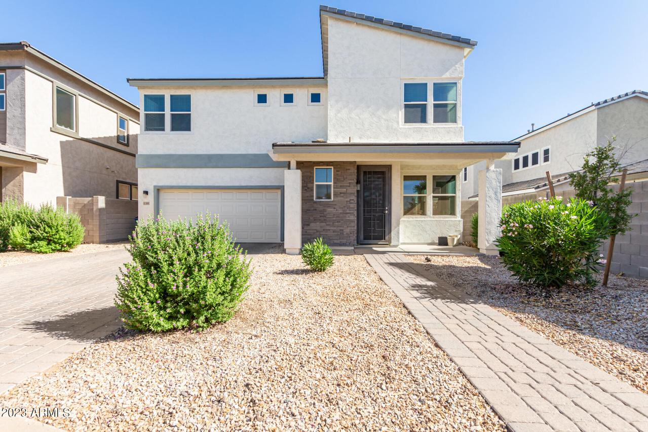 1899 W 20th Ave., Apache Junction, AZ 85120