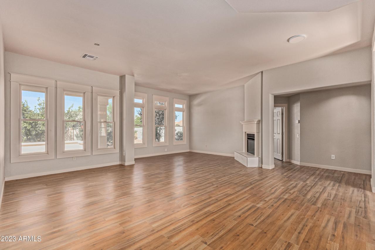 16108 W Huron Dr., Sun City West, AZ 85375