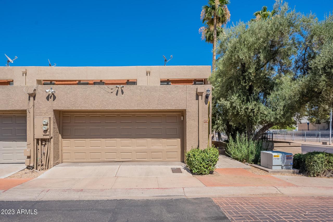 7753 N 19th Ln., Phoenix, AZ 85021
