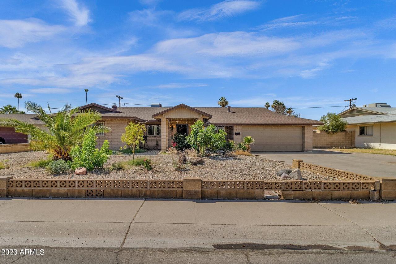7622 N 37th Ave., Phoenix, AZ 85051
