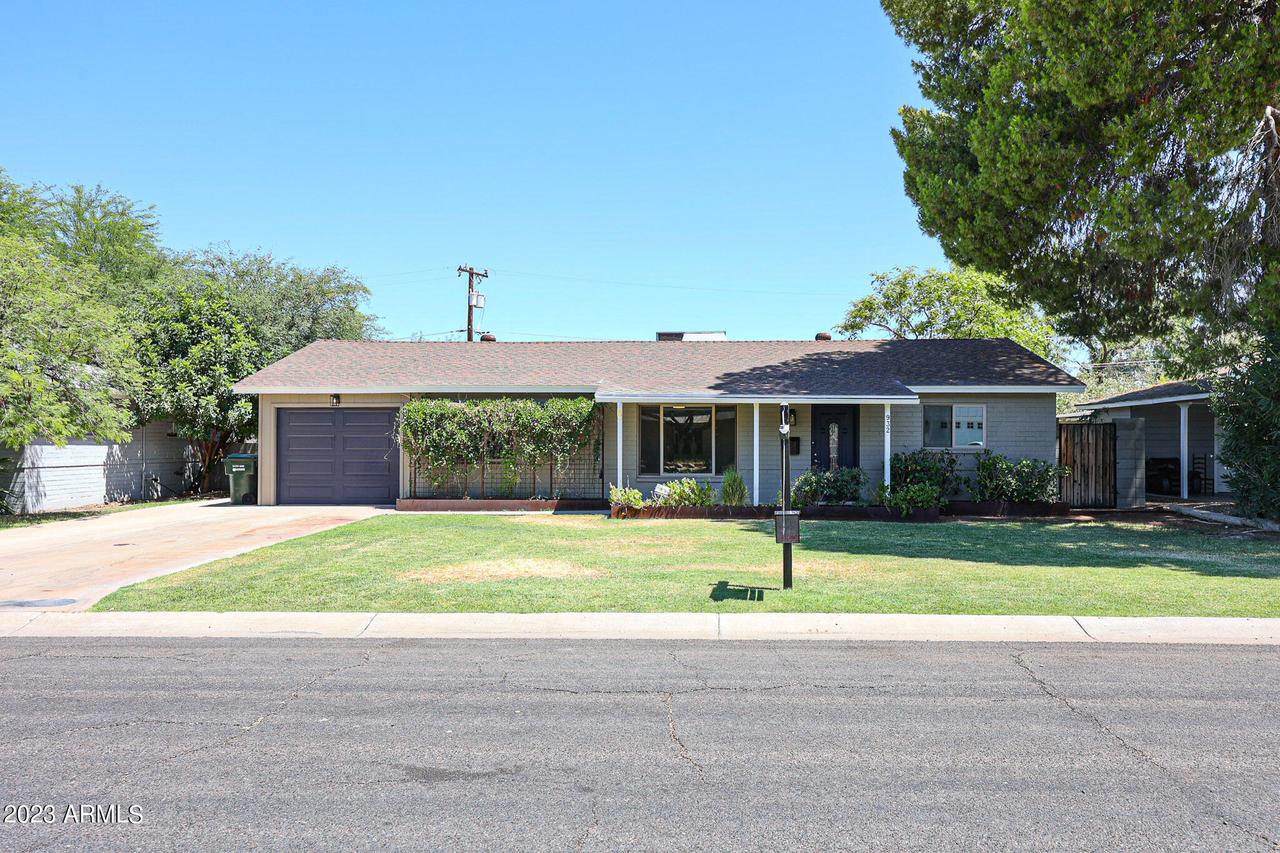 932 E San Miguel Ave., Phoenix, AZ 85014