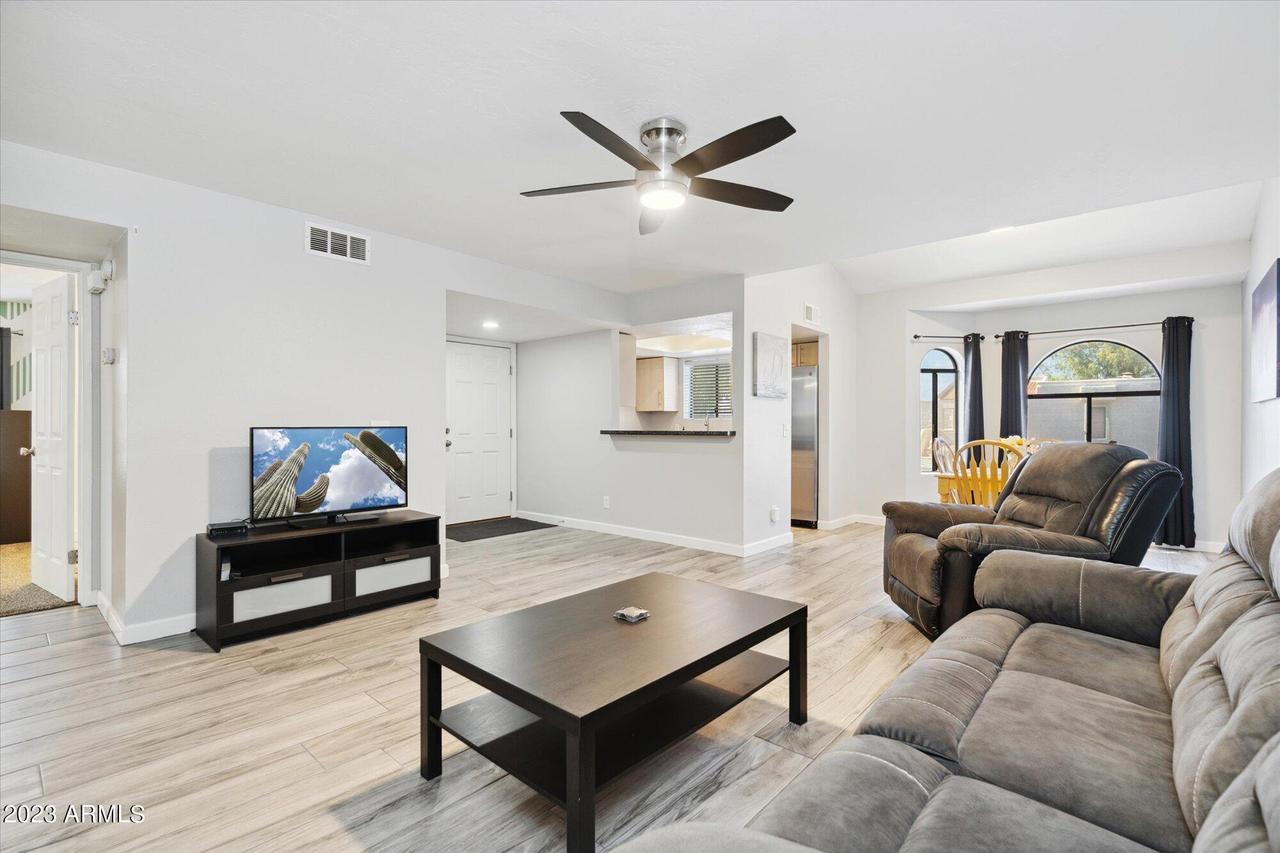 850 S River Dr. #2029, Tempe, AZ 85281