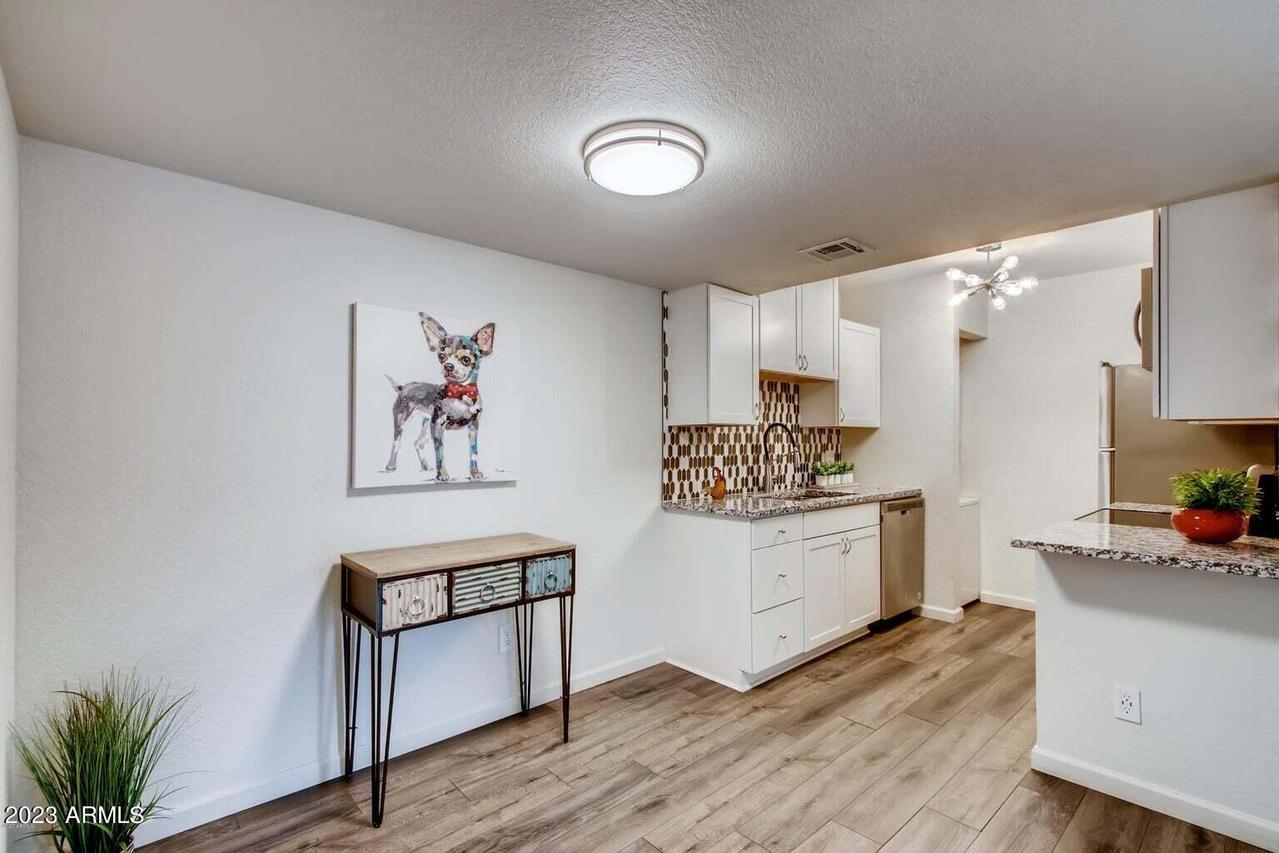 5035 N 17th Ave. #212, Phoenix, AZ 85015