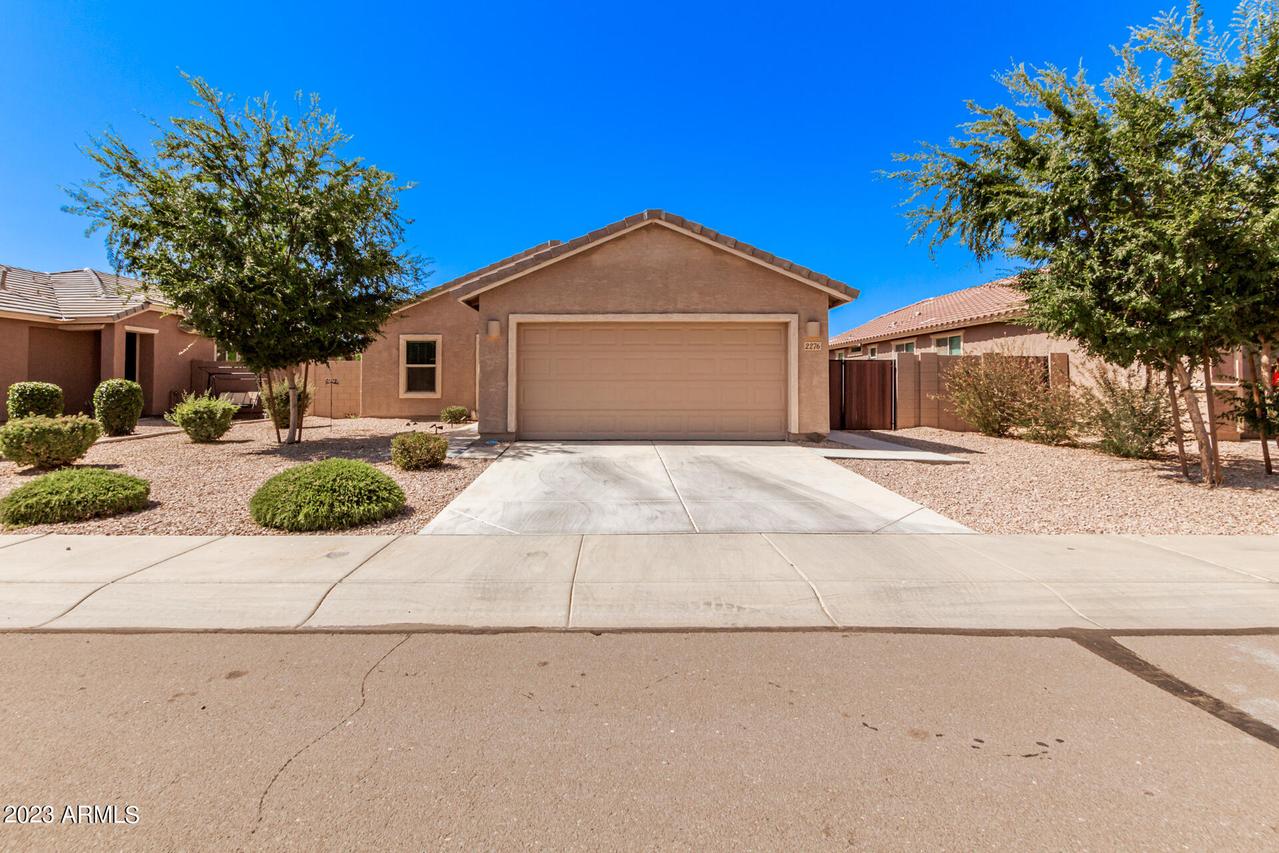 2276 E Dust Devil Dr., San Tan Valley, AZ 85143