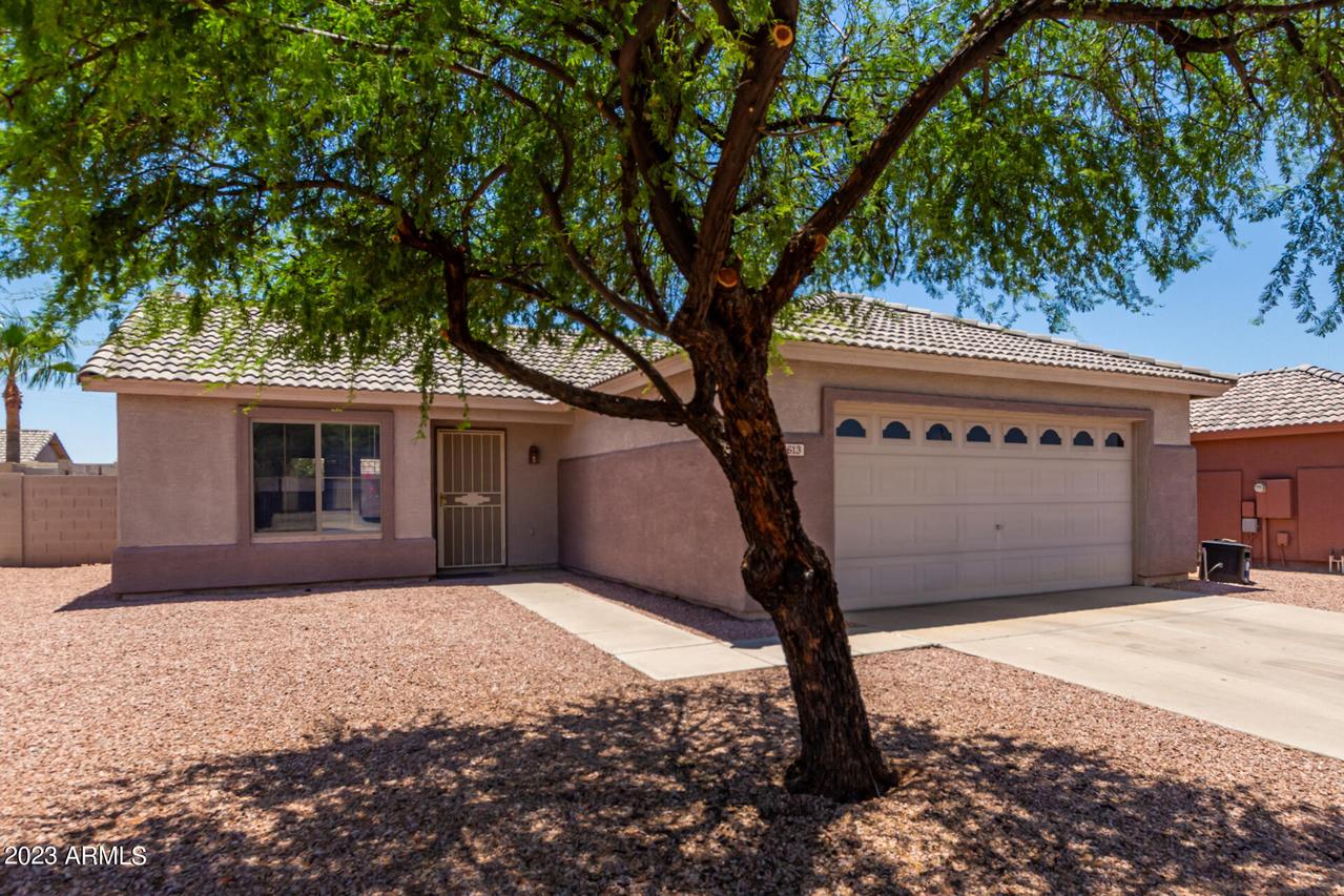 7613 E Dover St., Mesa, AZ 85207