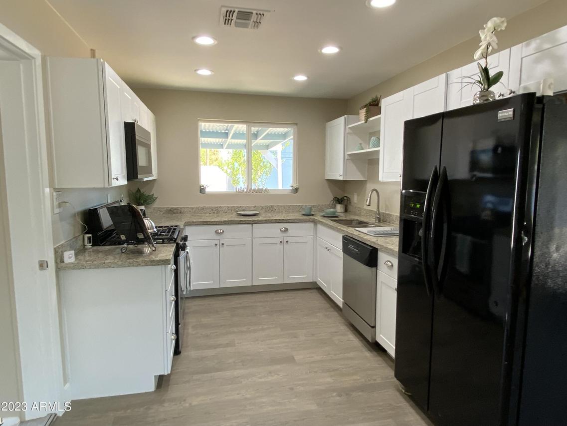 3521 N 45th Ave., Phoenix, AZ 85031