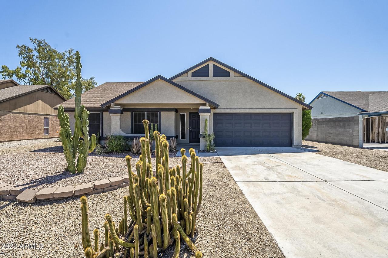 12109 N 79th Ave., Peoria, AZ 85345