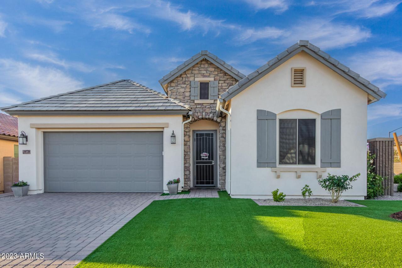 10720 W Sierra Pinta Dr., Sun City, AZ 85373