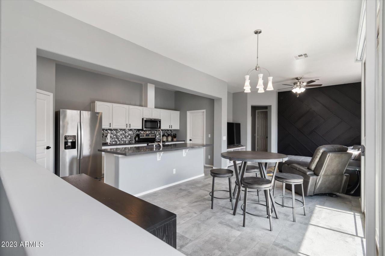 1225 N 36th St. #2059, Phoenix, AZ 85008