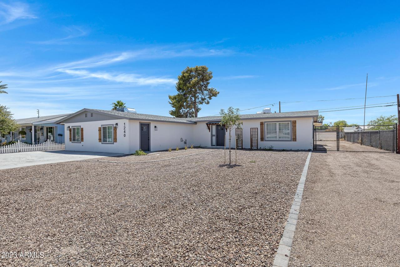 1240 N Palo Verde Ln., Coolidge, AZ 85128