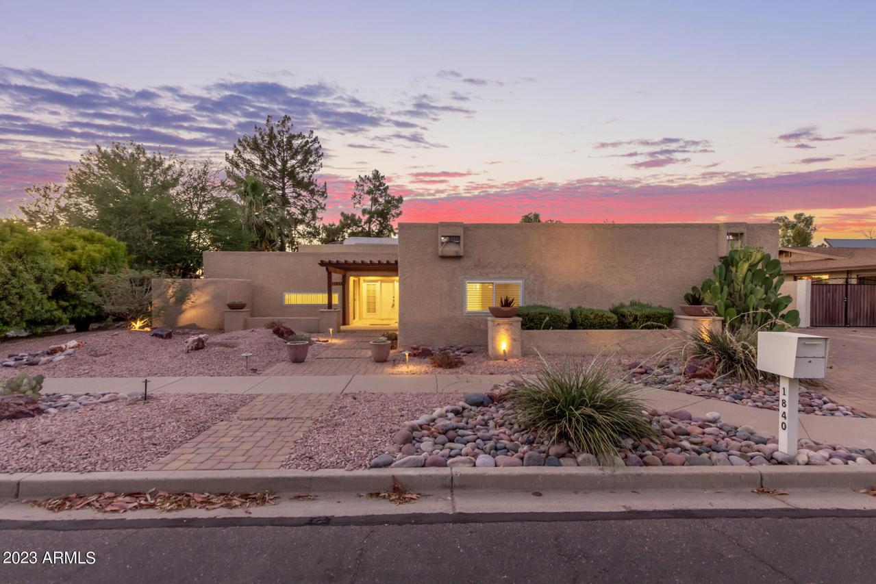 1840 W Milagro Ave., Mesa, AZ 85202