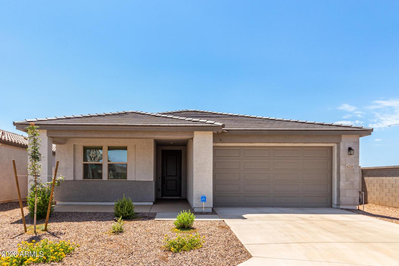 6210 S Emery, Mesa, AZ 85212