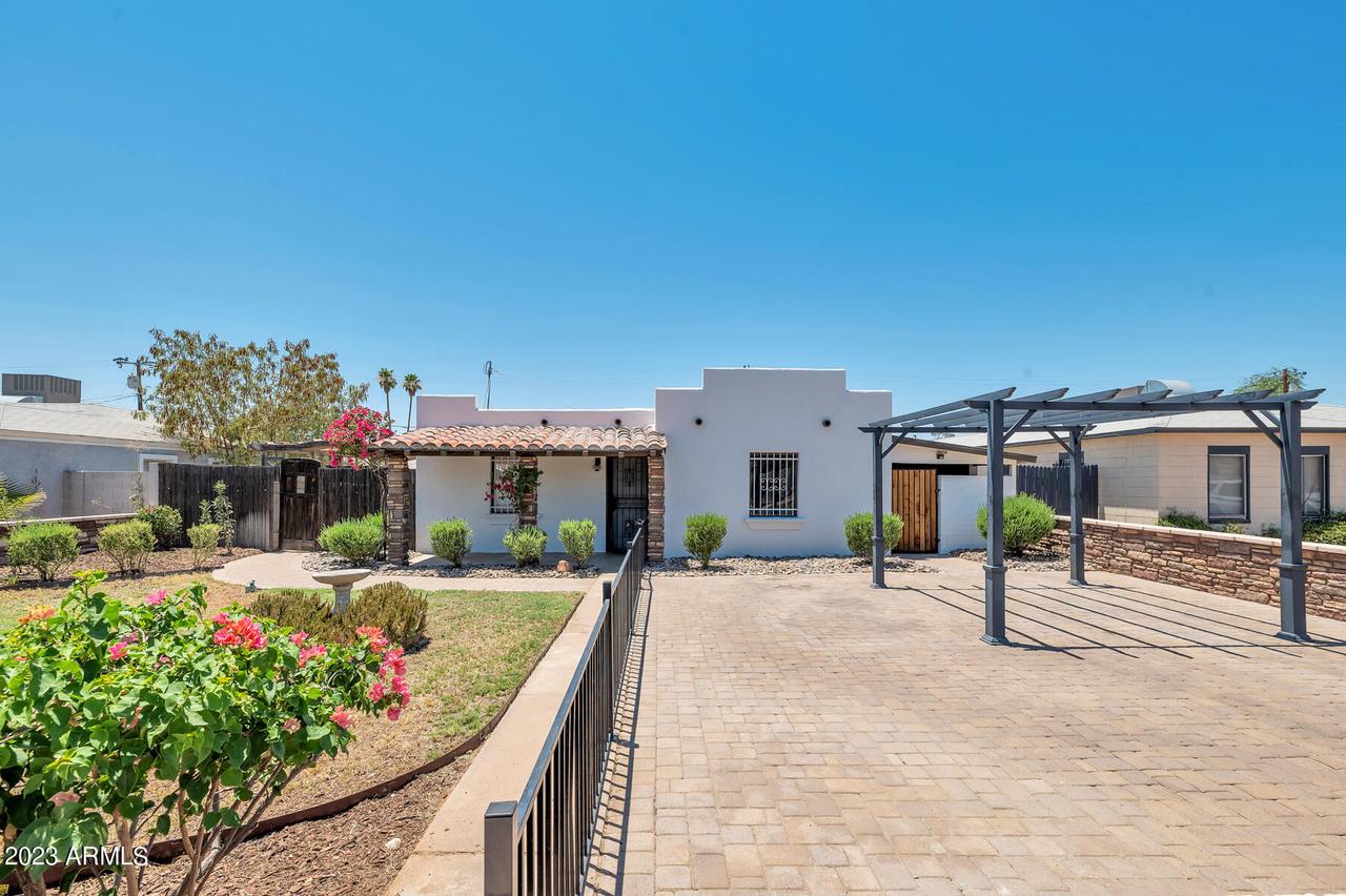 4718 N 10th St., Phoenix, AZ 85014