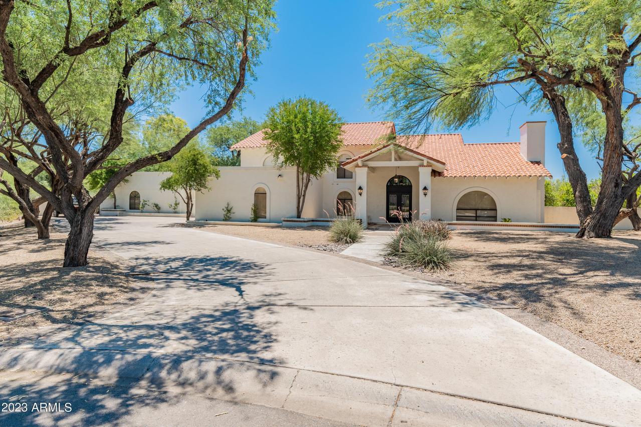 5909 E Sanna St., Paradise Valley, AZ 85253