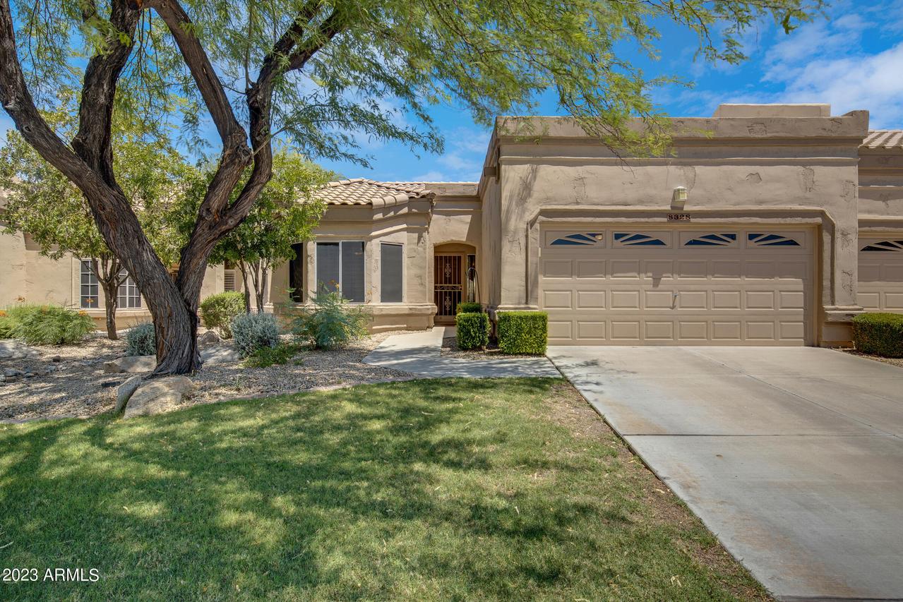 8328 W Taro Ln., Peoria, AZ 85382