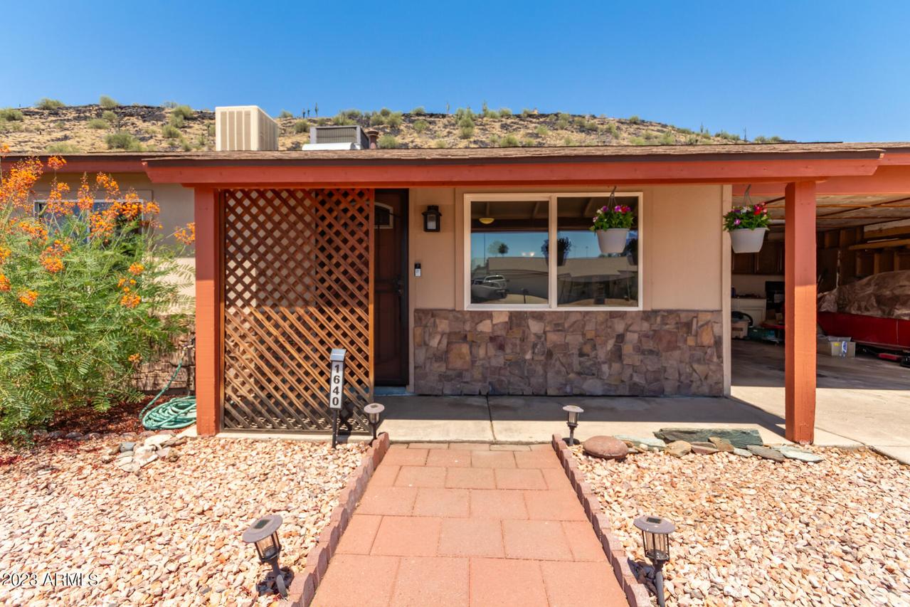 1640 W Friess Dr., Phoenix, AZ 85023