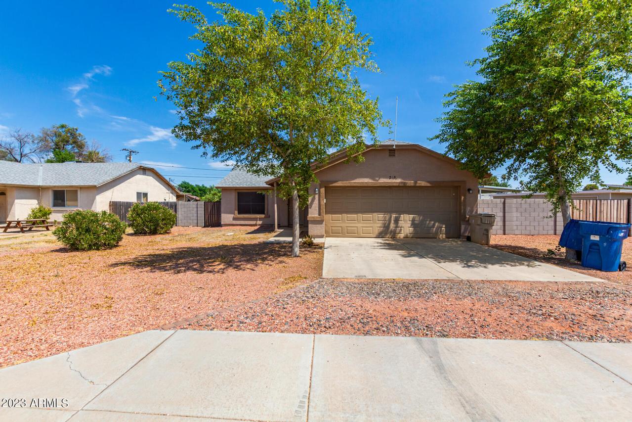 215 6th Ave., Buckeye, AZ 85326