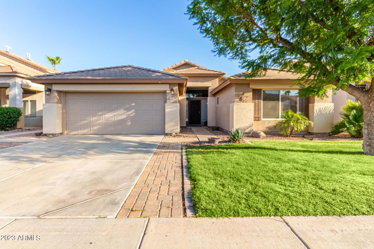 1585 E Harrison St., Chandler, AZ 85225