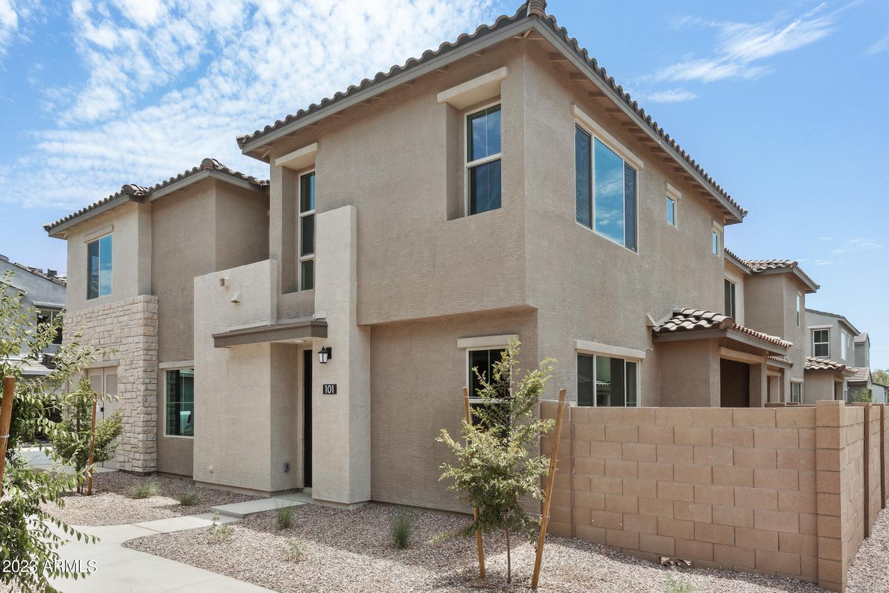 4588 S Park Grove St. #101, Gilbert, AZ 85297