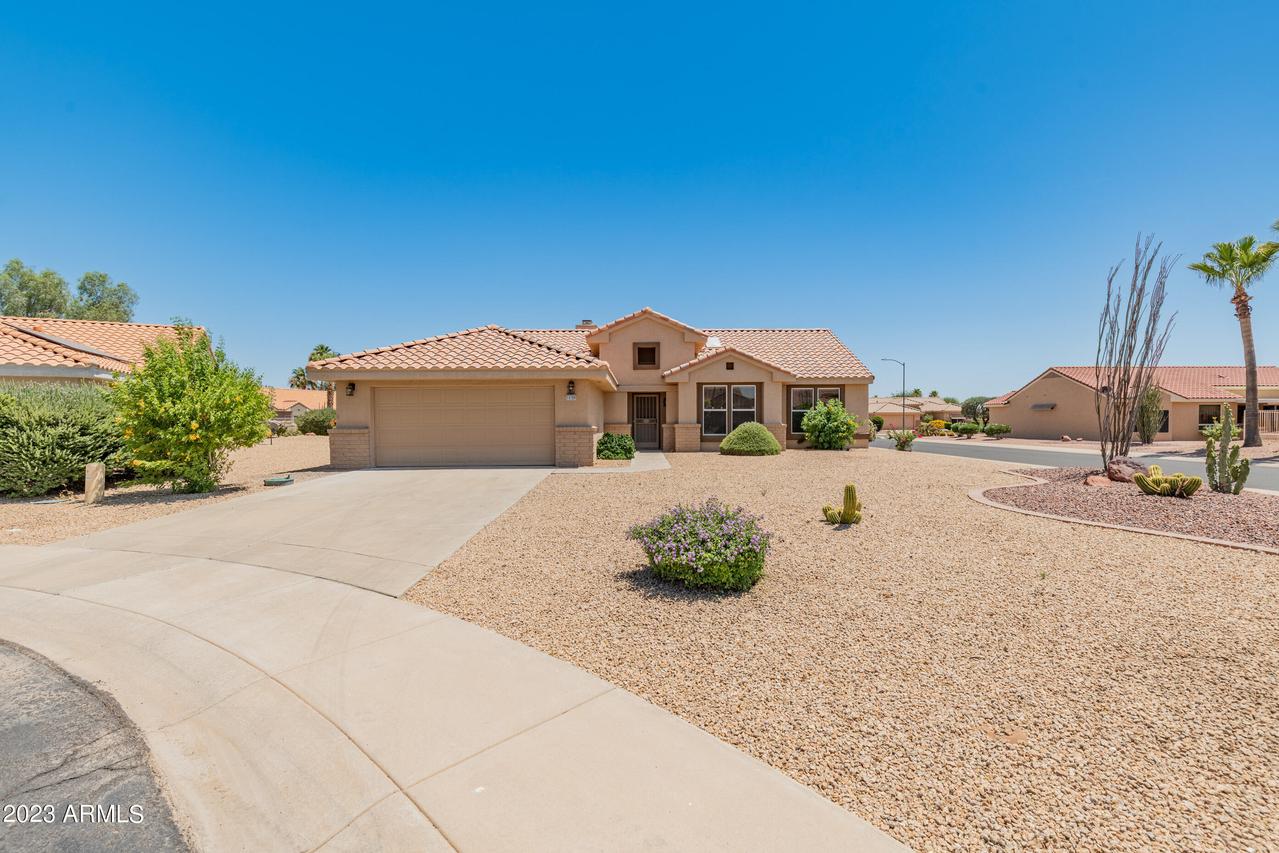 14709 W Tomahawk Way, Sun City West, AZ 85375