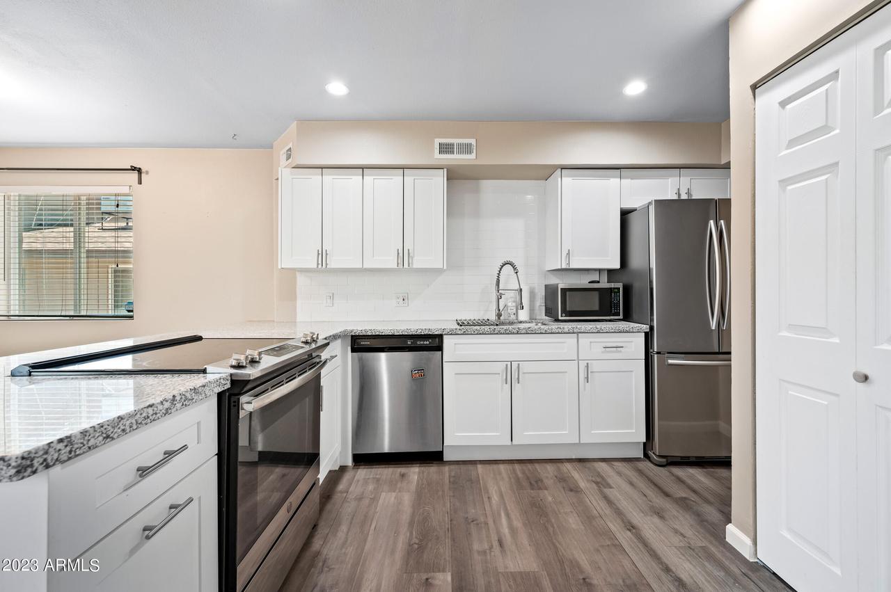 4724 E Belleview St., Phoenix, AZ 85008