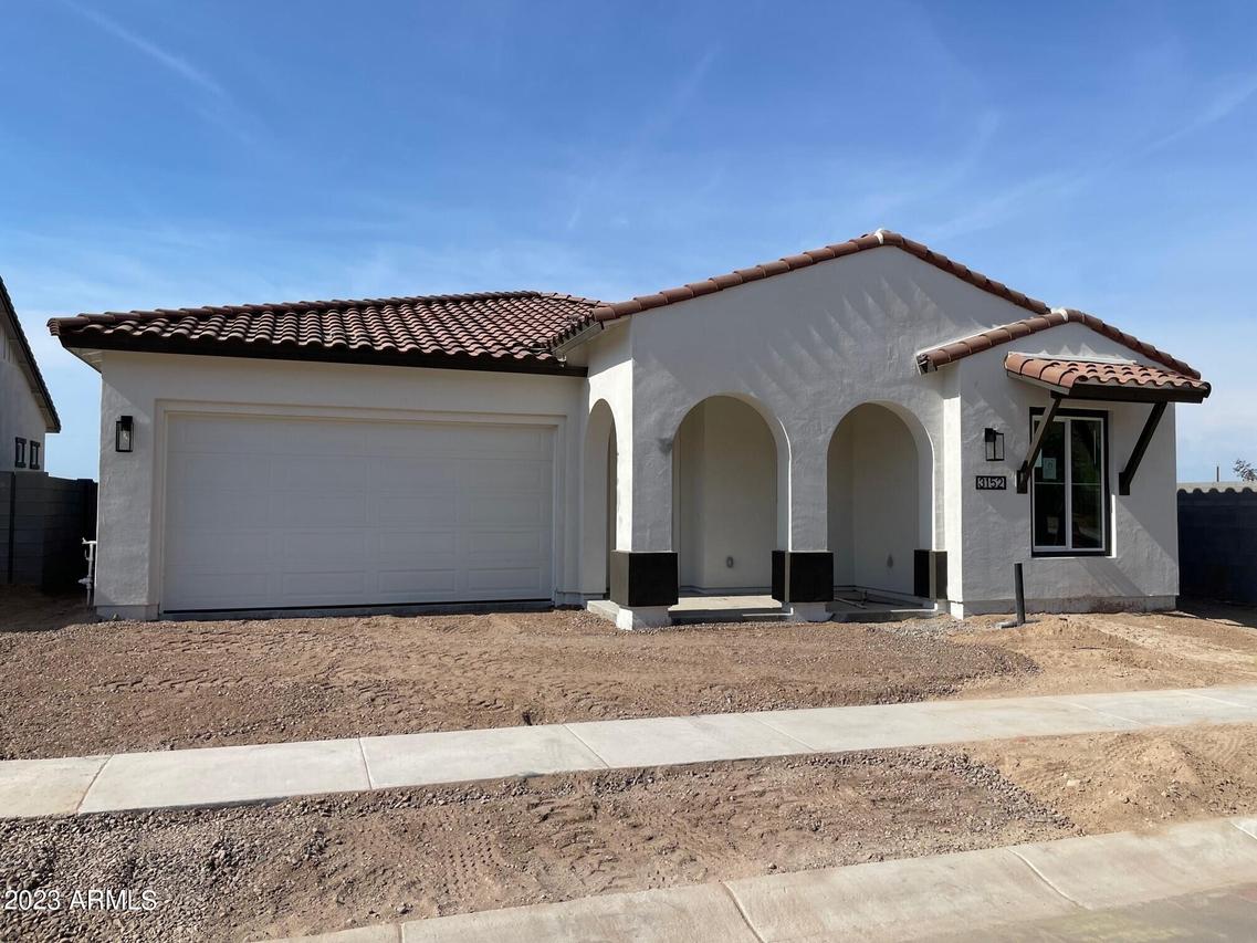 3152 E Magdalena Ln., Phoenix, AZ 85042