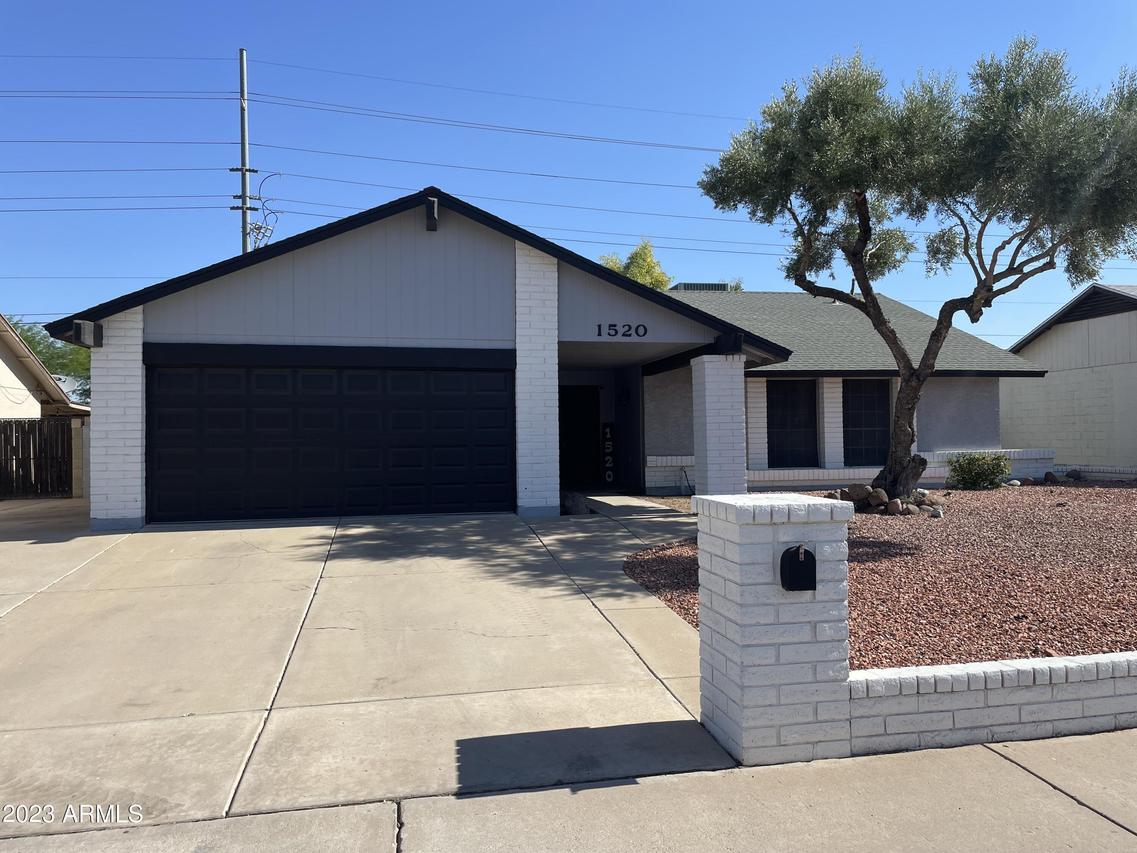 1520 W Beaubien Dr., Phoenix, AZ 85027