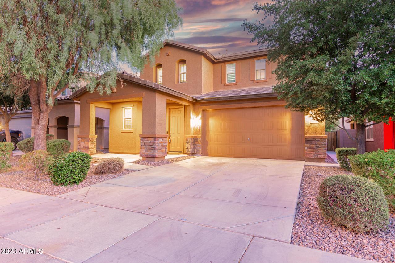 12025 W Avenida Del Rey St., Peoria, AZ 85383