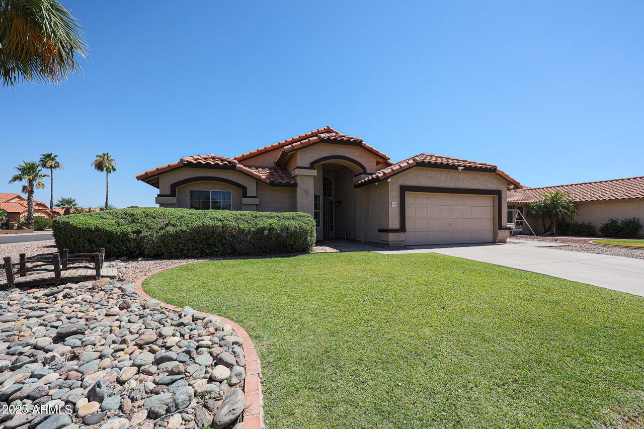 7531 W Redfield Rd., Peoria, AZ 85381