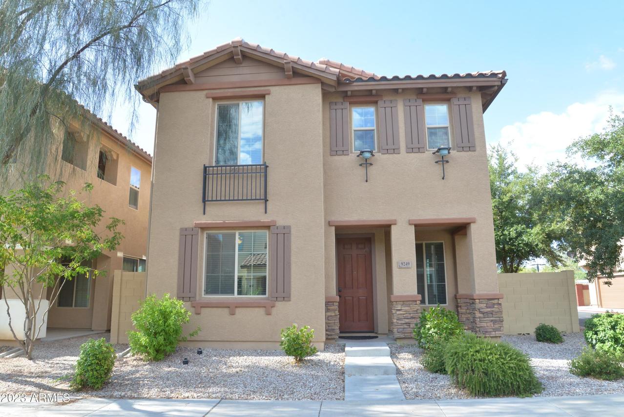 9249 W Coolbrook Ave., Peoria, AZ 85382