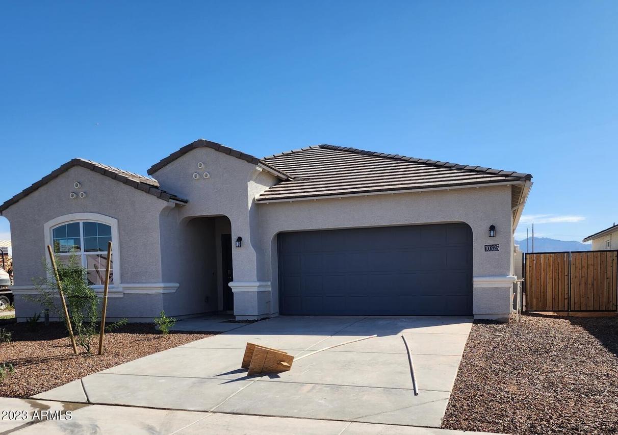10325 W Gaby Rd., Tolleson, AZ 85353