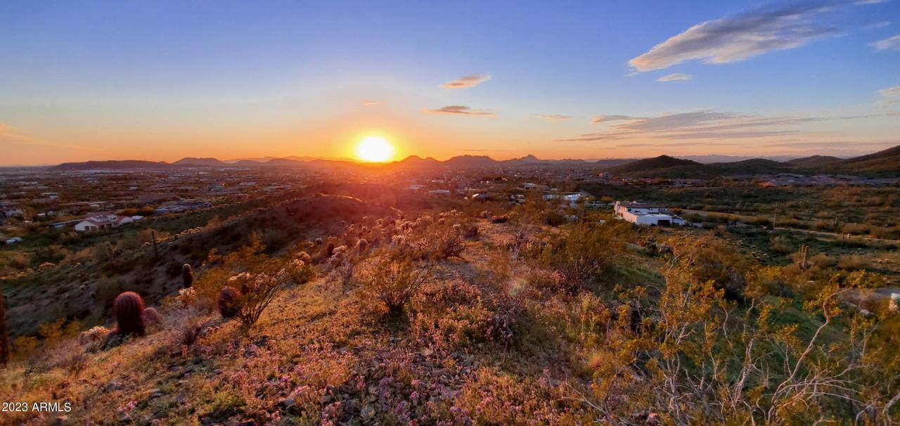 220 W Briles Rd. #'''''', Phoenix, AZ 85085