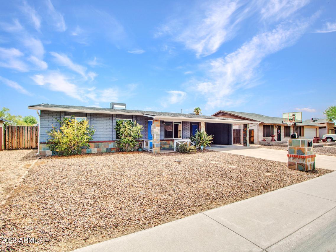 1819 W Wahalla Ln., Phoenix, AZ 85027