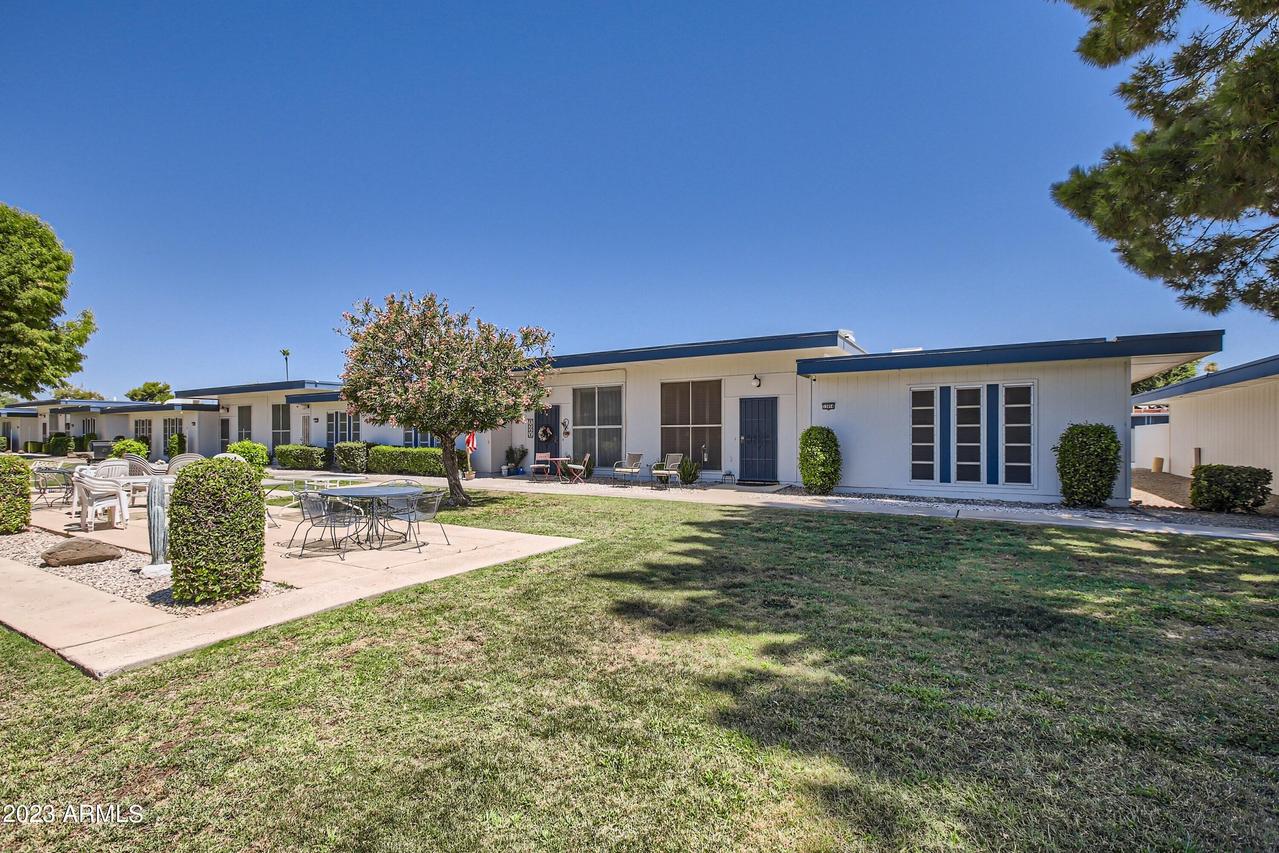 13054 N 100th Ave., Sun City, AZ 85351