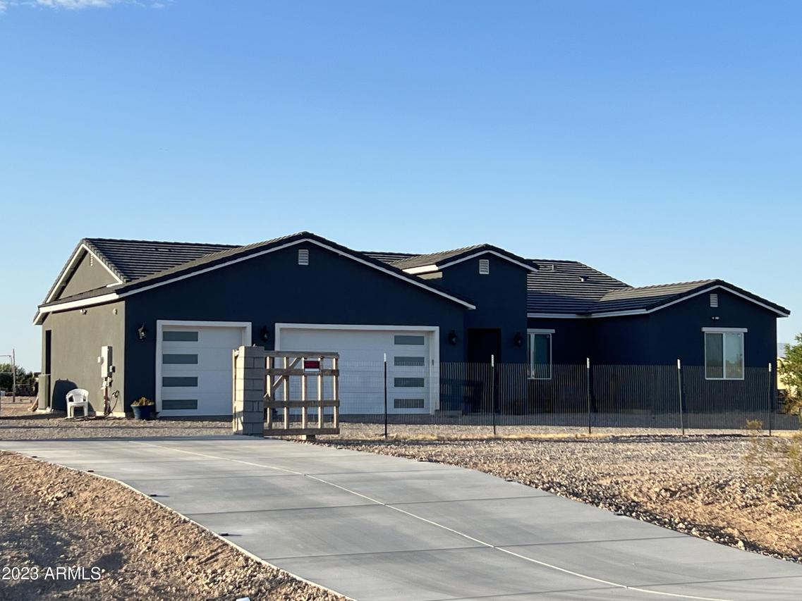 33228 W Dobbins Rd., Arlington, AZ 85322