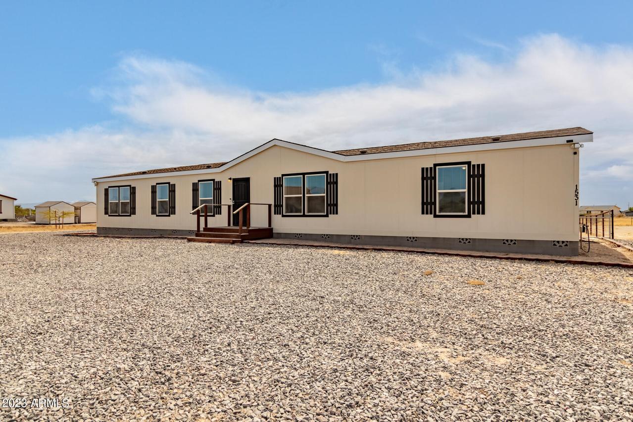 1531 S 356th Ave., Tonopah, AZ 85354