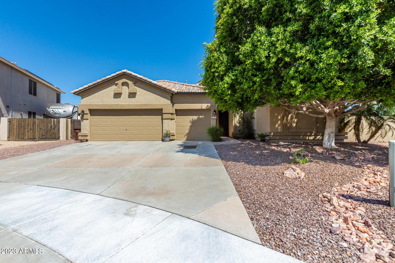7511 W Alexandria Way, Peoria, AZ 85381