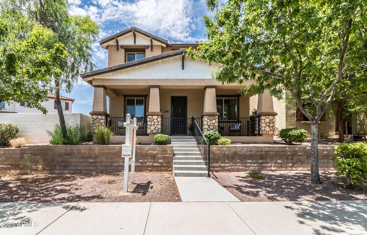 2432 N Heritage St., Buckeye, AZ 85396