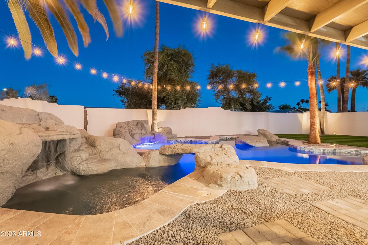 1913 E Gemini Dr., Tempe, AZ 85288