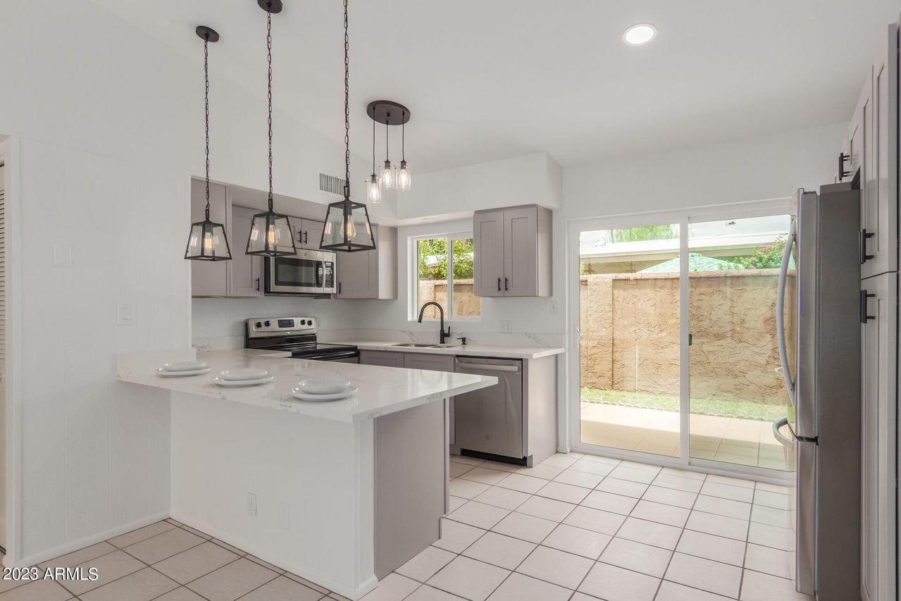 1320 E Bethany Home Rd. #96, Phoenix, AZ 85014