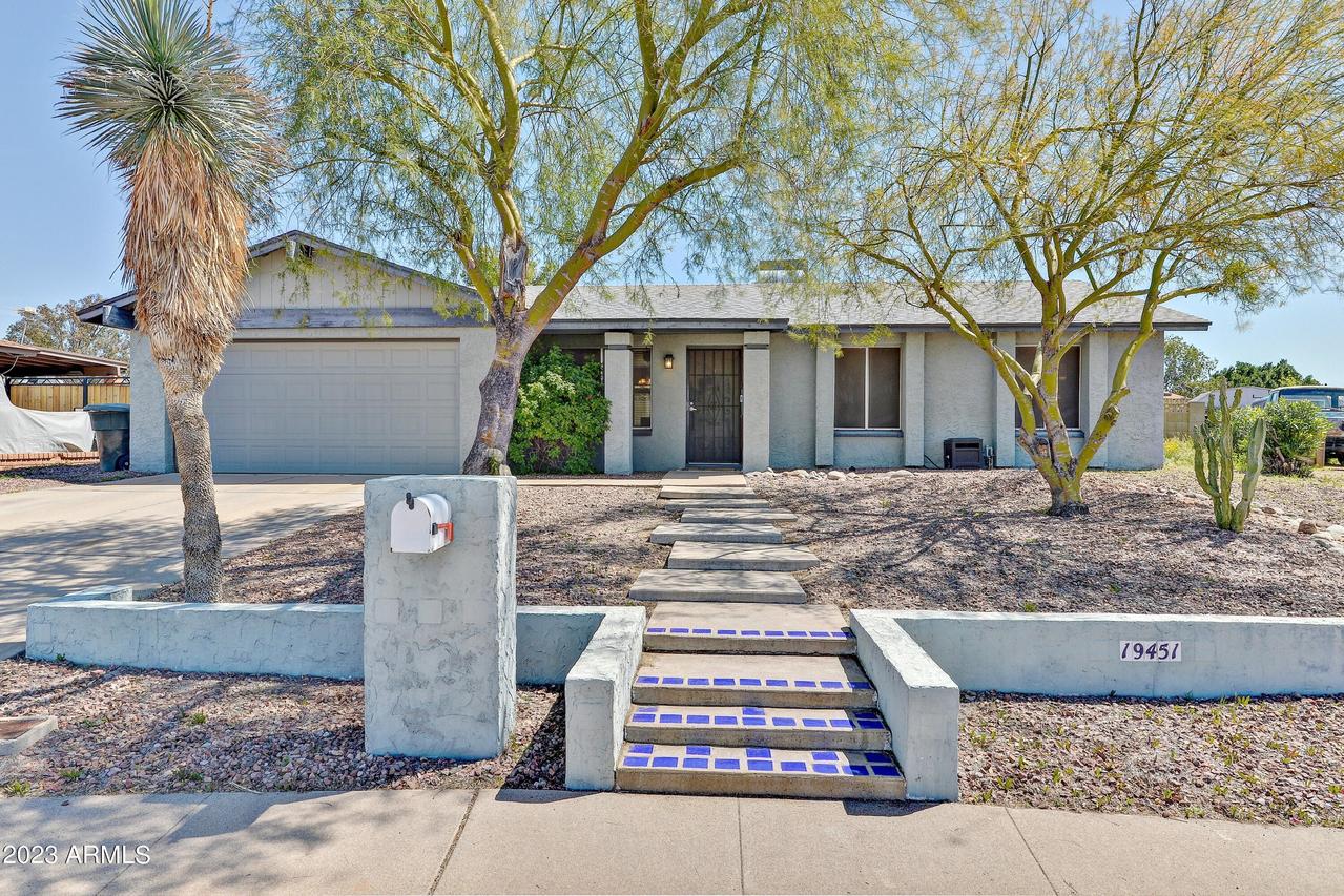19451 N 21st Dr., Phoenix, AZ 85027