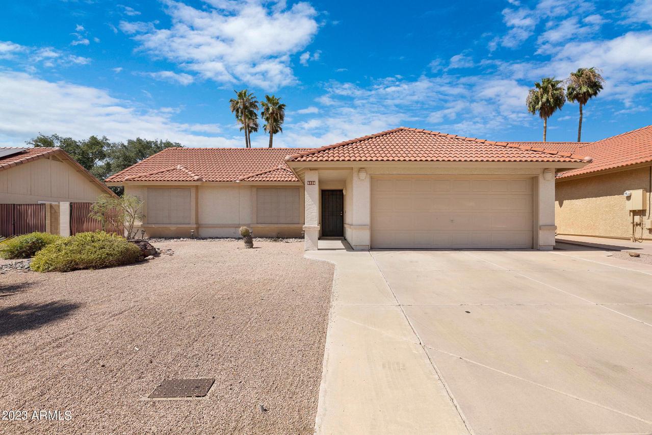 5816 E Ellis St., Mesa, AZ 85205