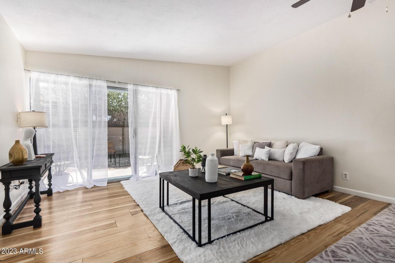 5306 N 15th Dr., Phoenix, AZ 85015