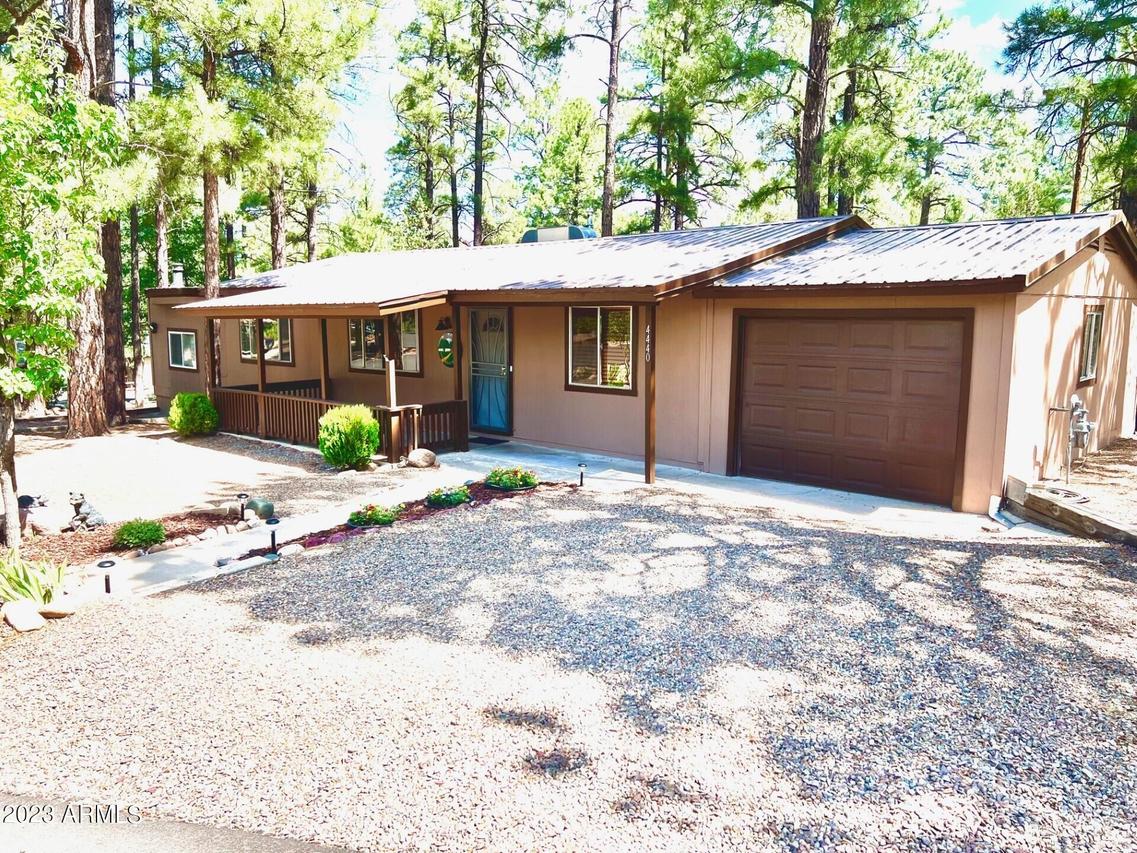 4440 W Mogollon Dr., Show Low, AZ 85901