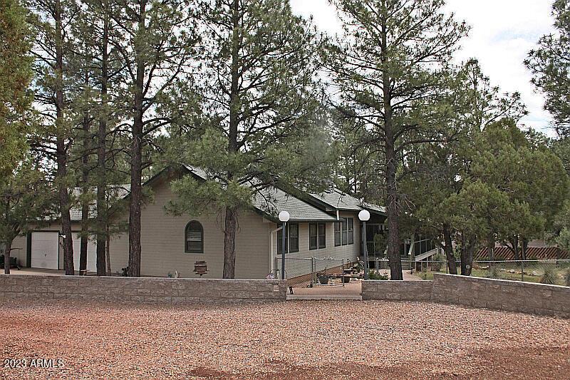 601 N 10th Dr., Show Low, AZ 85901