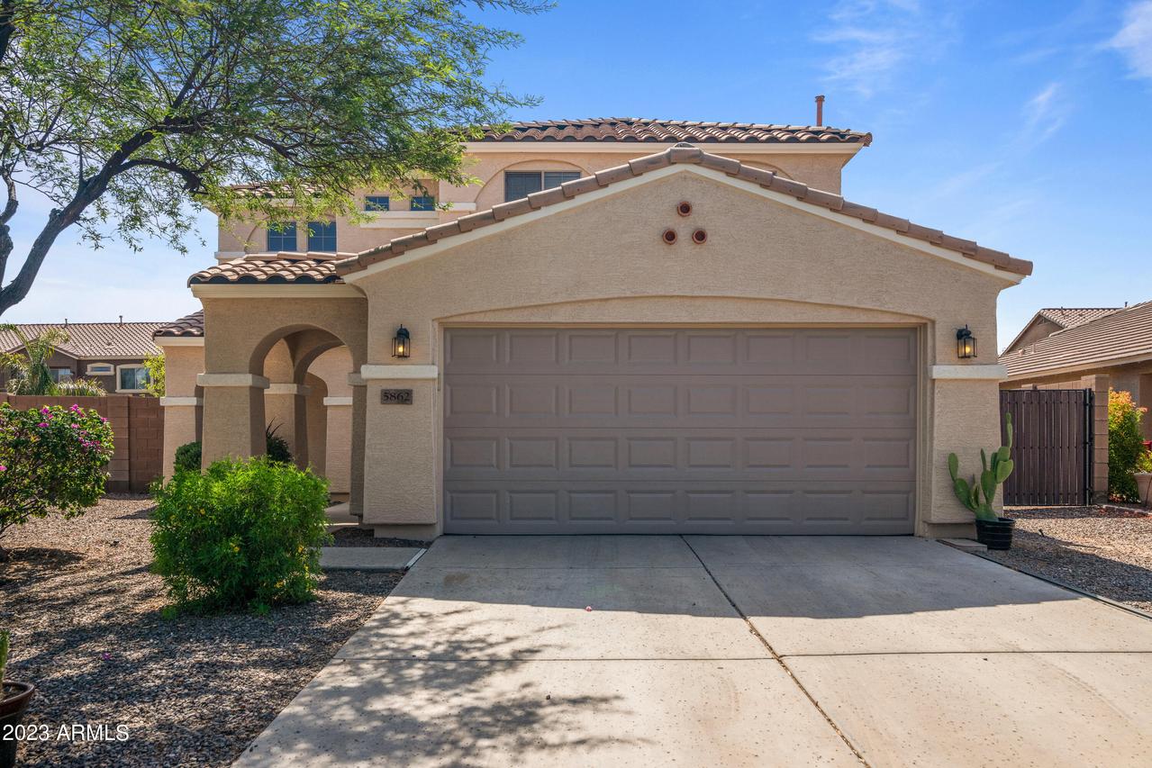 5862 S Simple Way, Gilbert, AZ 85298