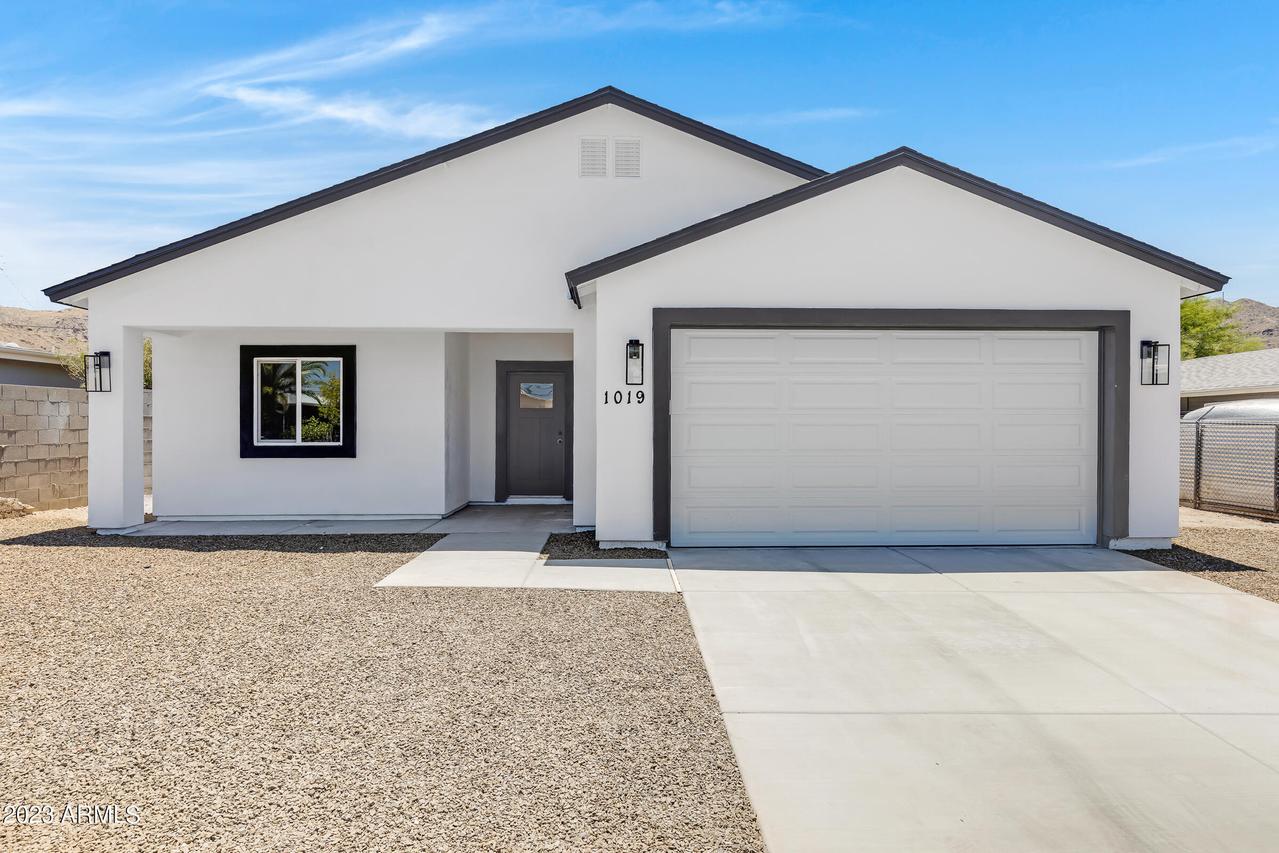 1019 W Buist Ave., Phoenix, AZ 85041