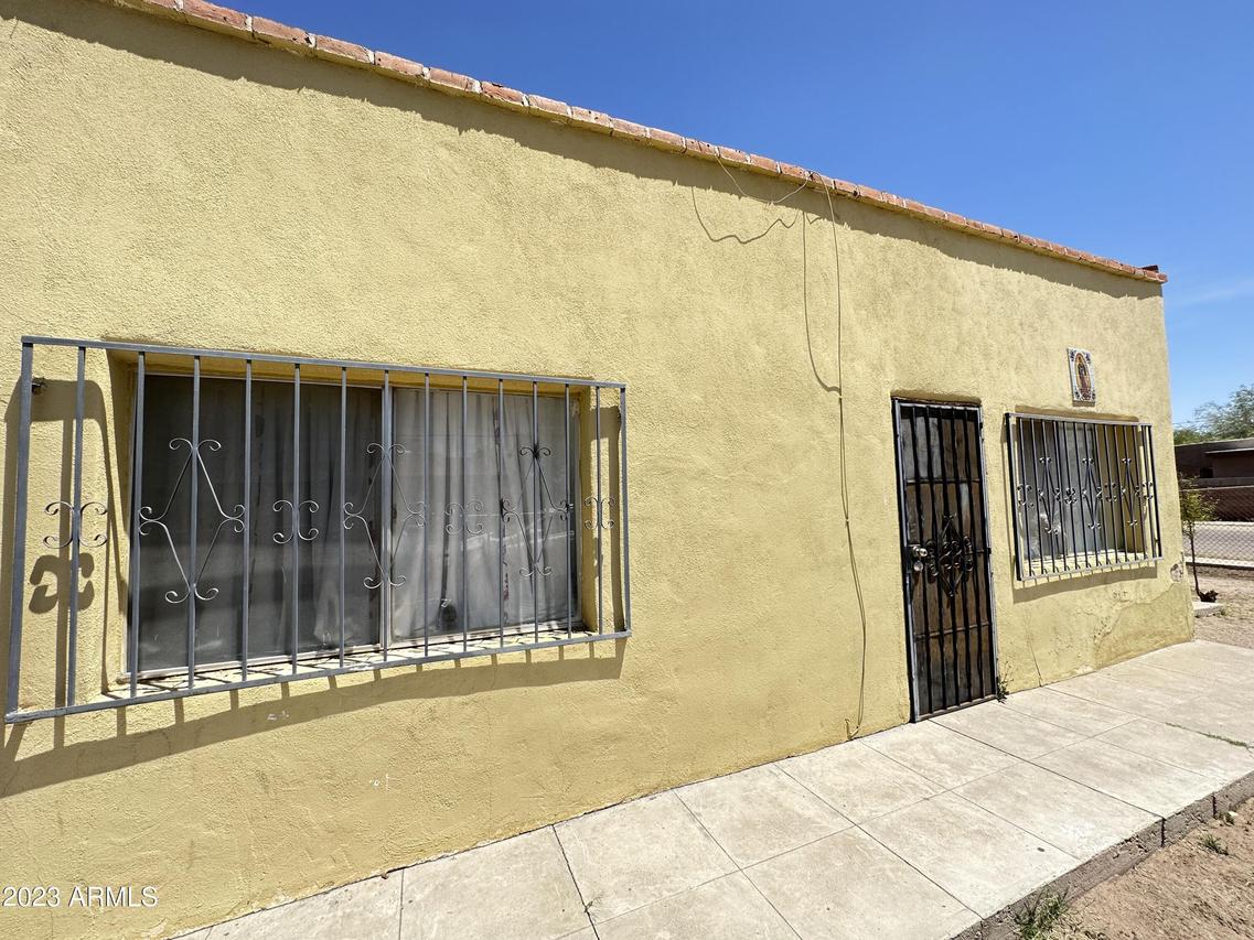 604 N Columbia Ave., Tucson, AZ 85745