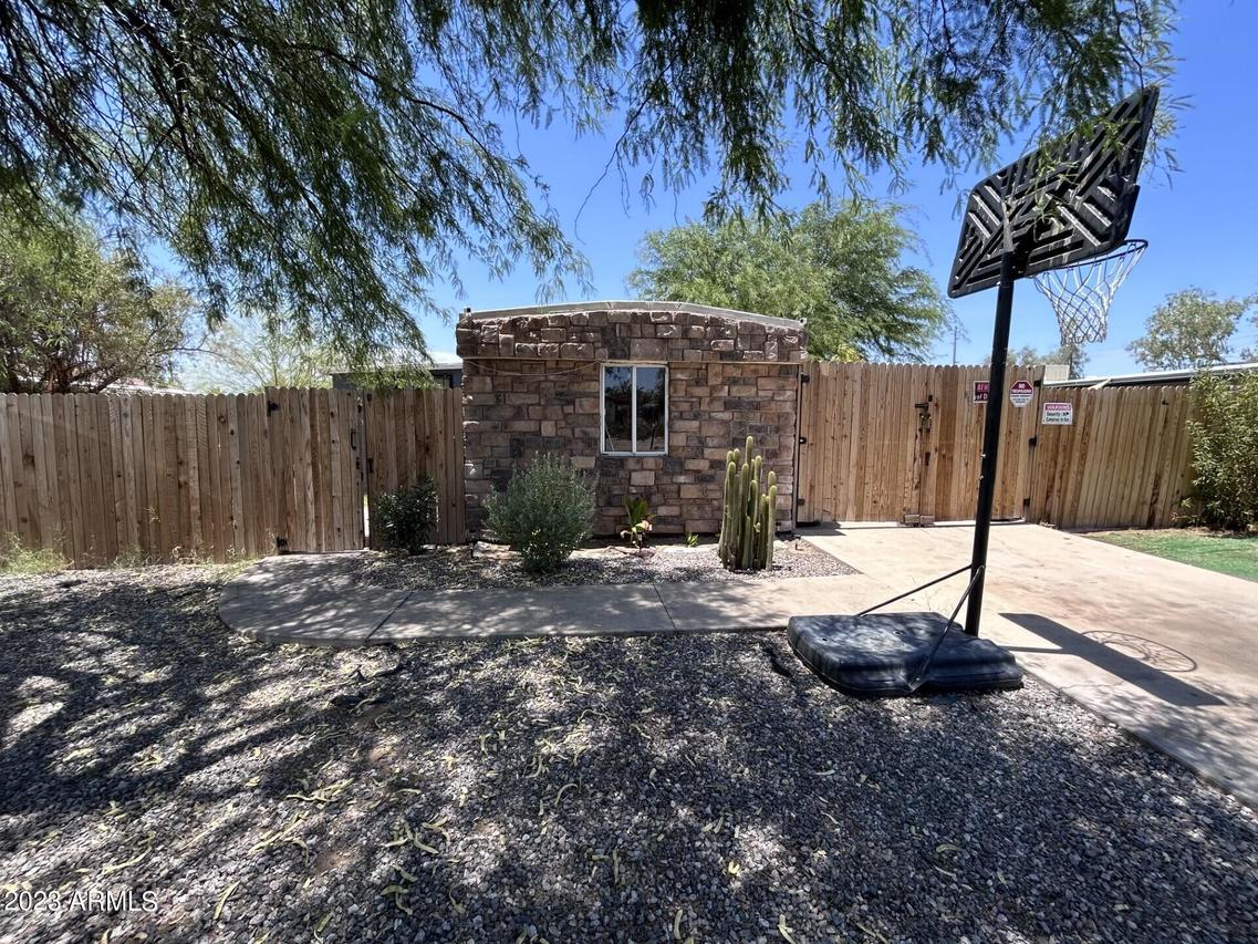 18436 N 1st St., Phoenix, AZ 85022